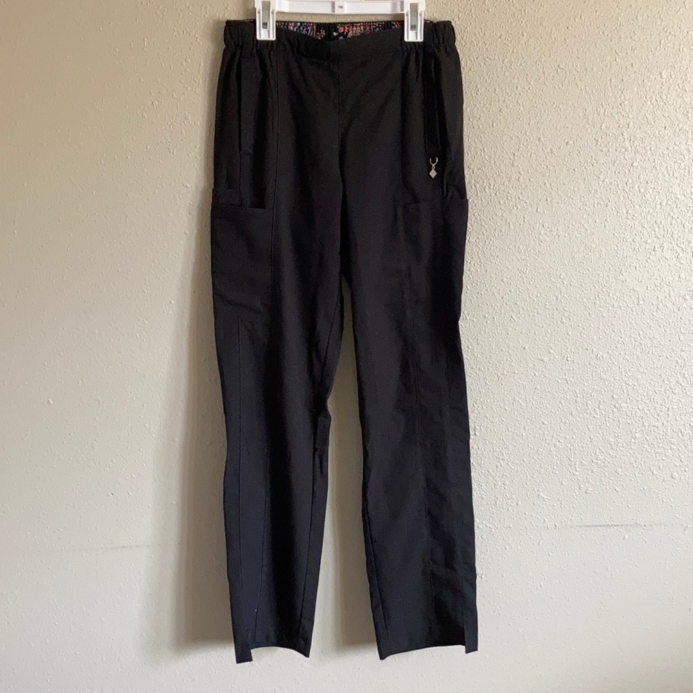 Women’s XS scrub pant by Koi